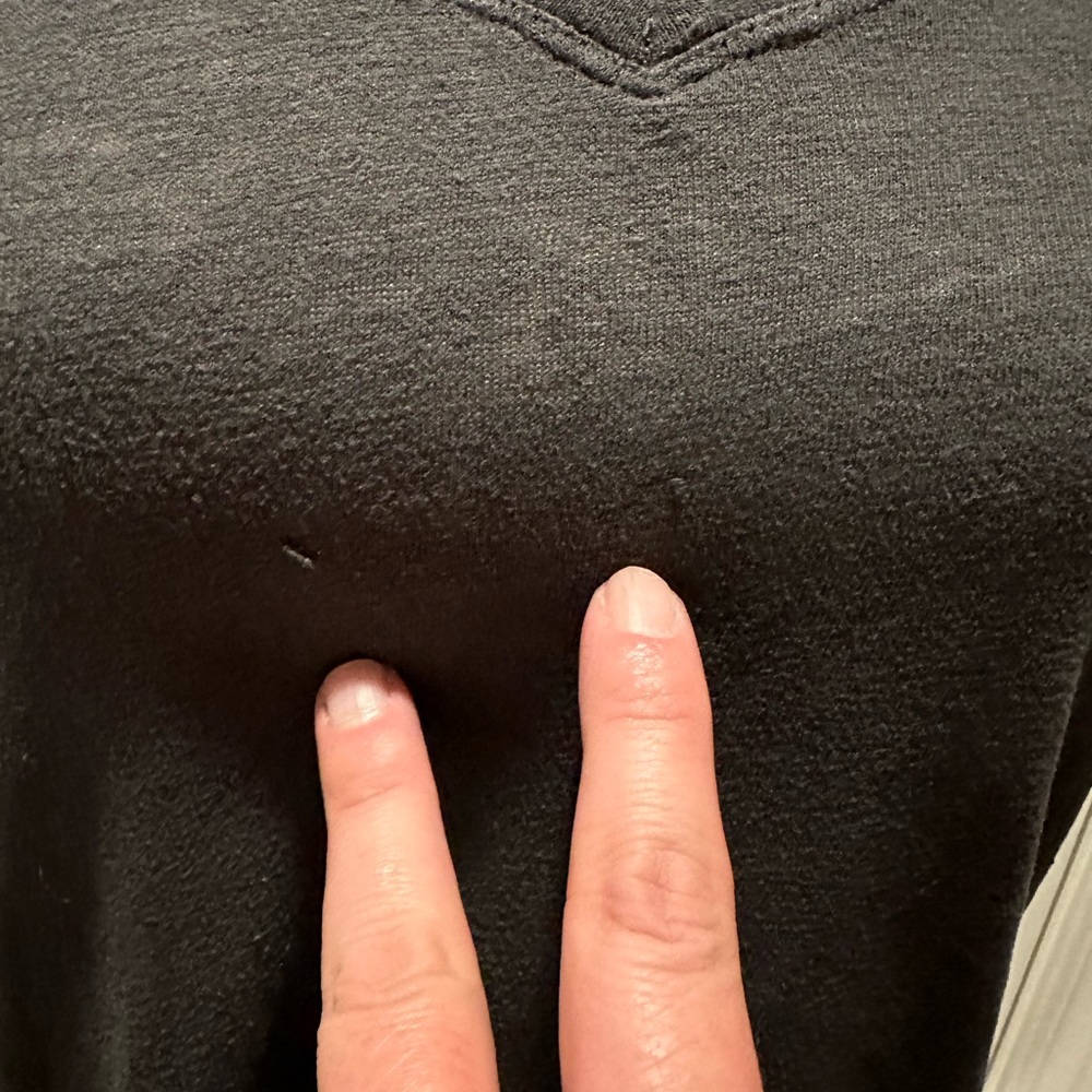 Athleta tee - Picture 2 of 4